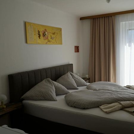 Pension-Ferienwohnung Rotar Faak am See Eksteriør bilde