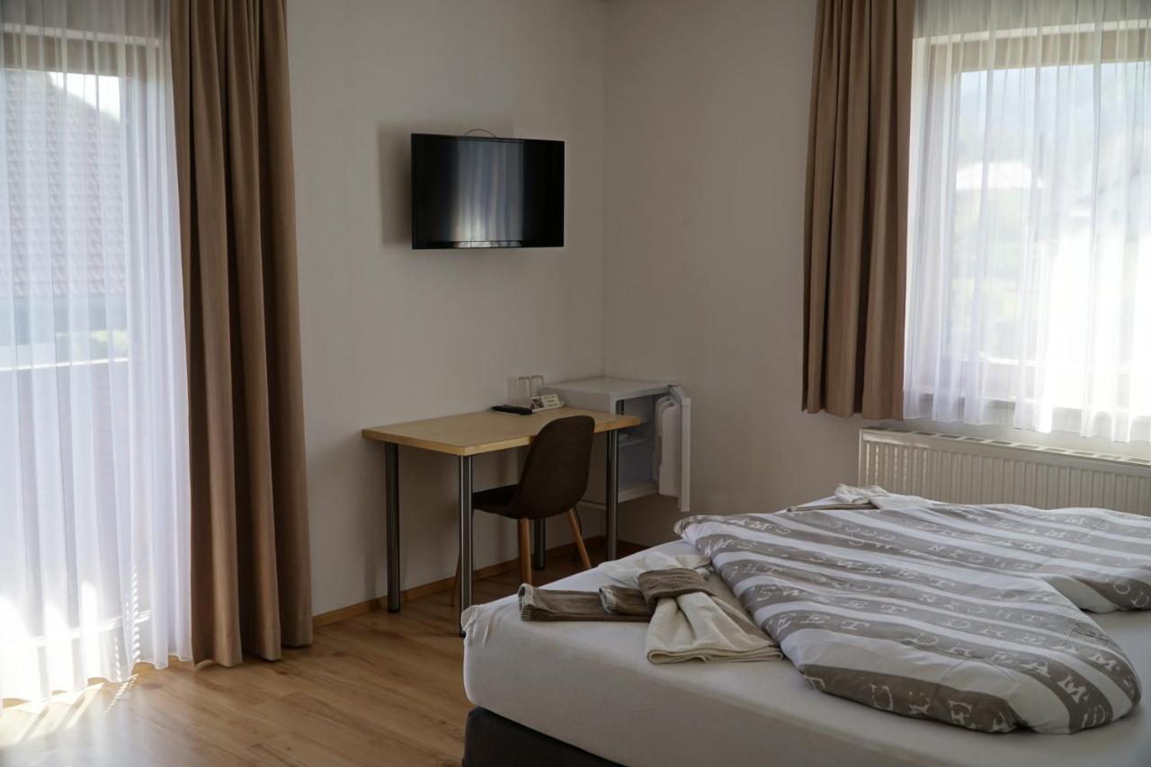 Pension-Ferienwohnung Rotar Faak am See Eksteriør bilde