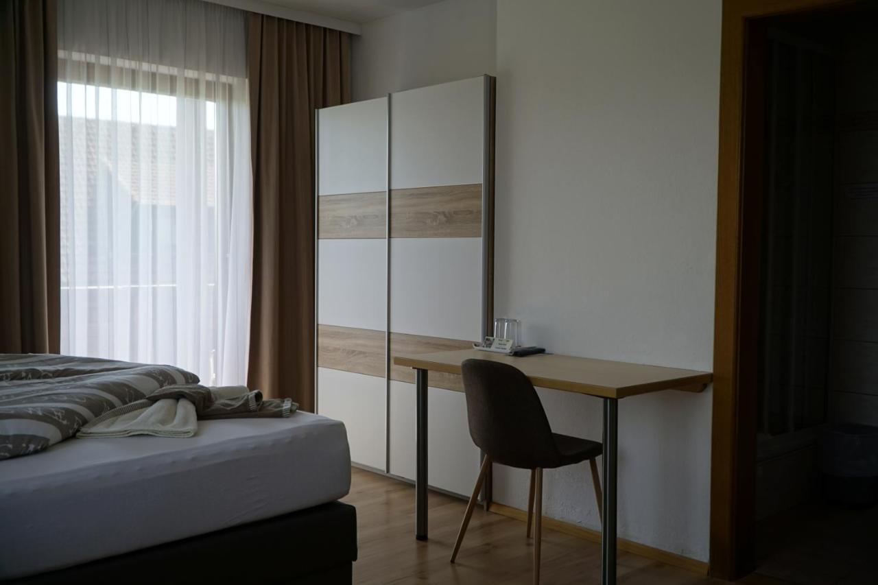 Pension-Ferienwohnung Rotar Faak am See Eksteriør bilde