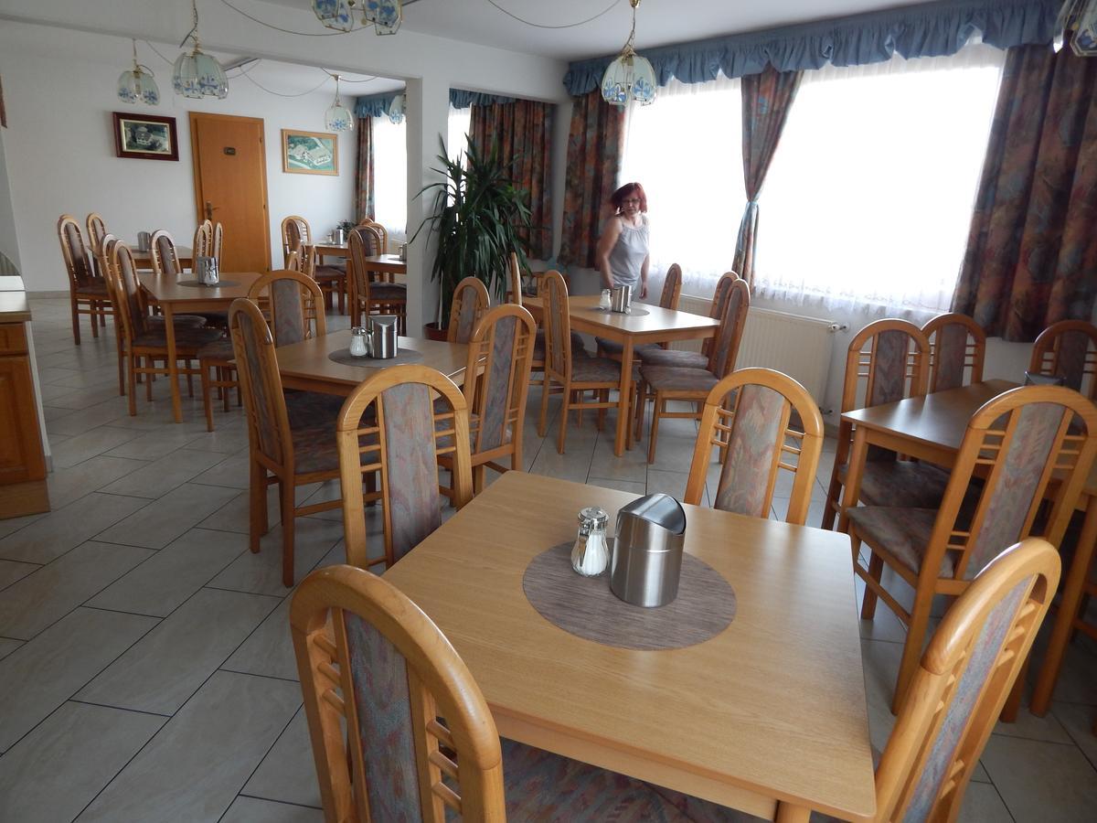 Pension-Ferienwohnung Rotar Faak am See Eksteriør bilde